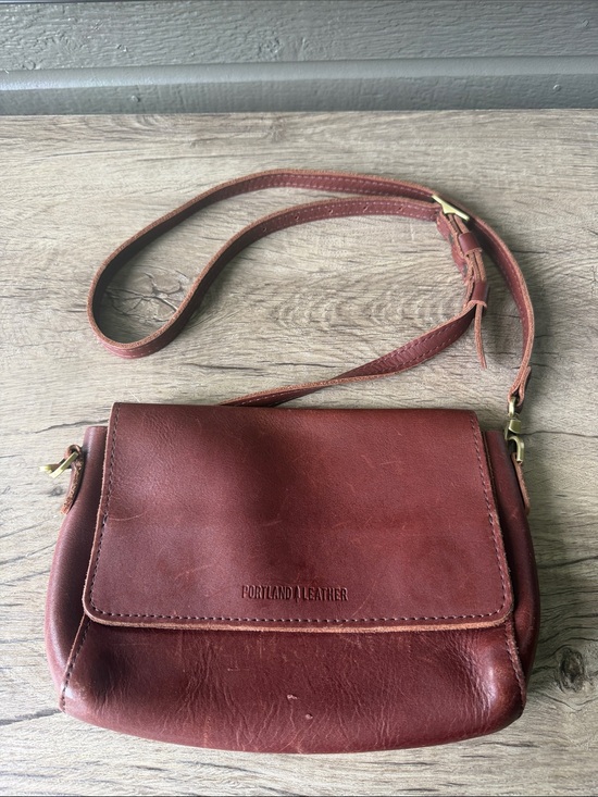Portland Leather Handbags - Portland Leather Women’s Rust Brown Leather Crossbody
